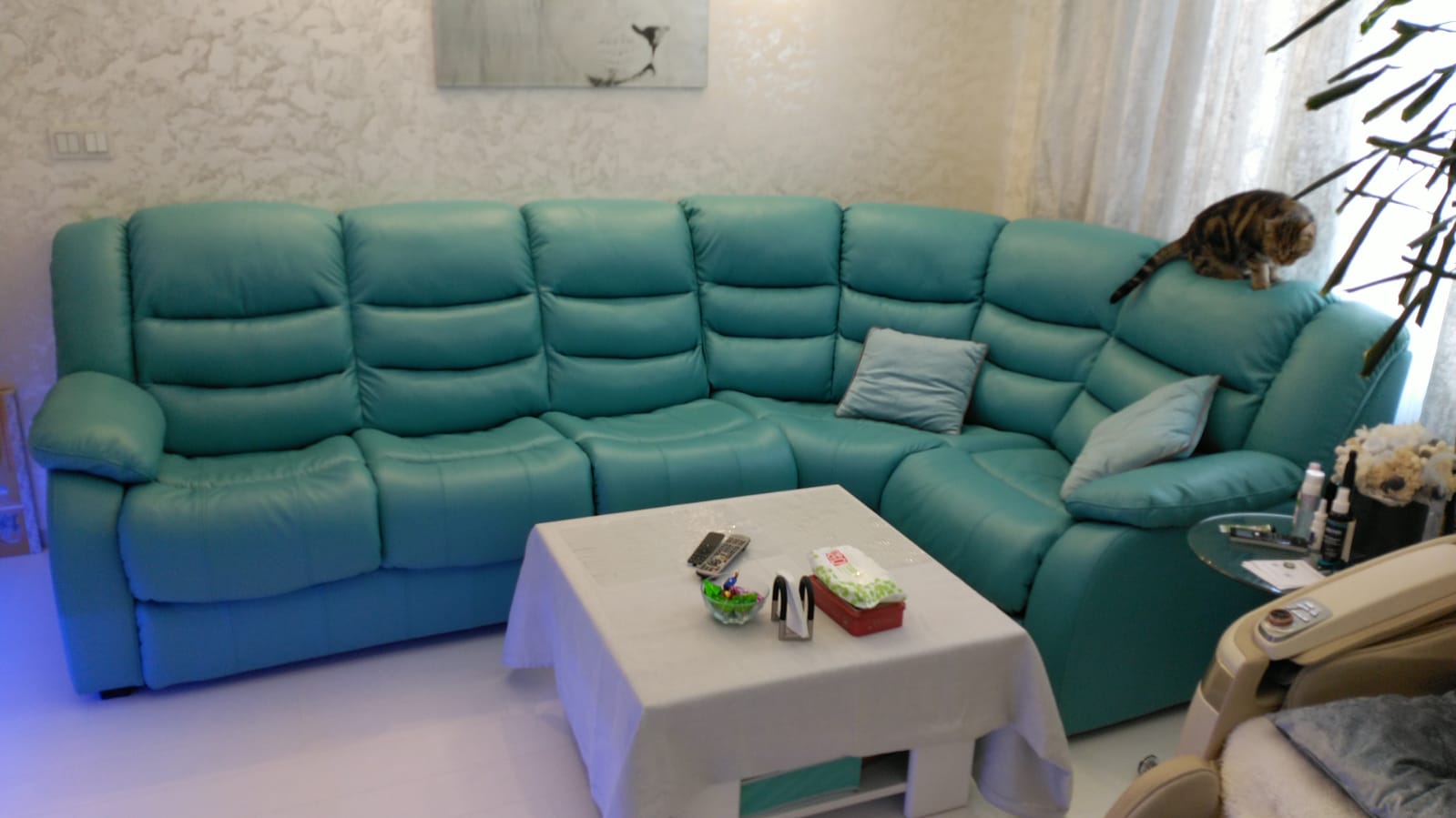 Перетяжка дивана на дому. Шадринск