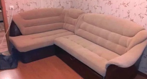 Перетяжка углового дивана. Шадринск